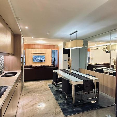 The H Tower Rasuna Suites Kuningan Jakarta By Villaloka Exterior photo
