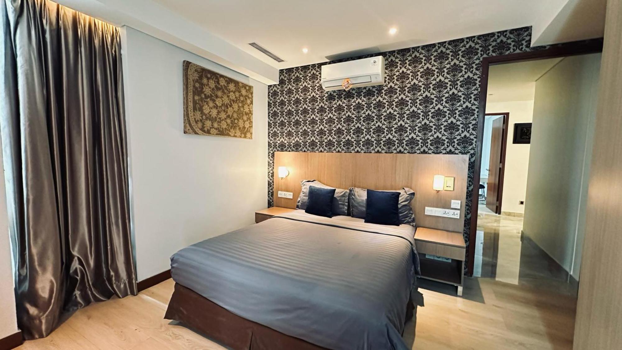 The H Tower Rasuna Suites Kuningan Jakarta By Villaloka Exterior photo